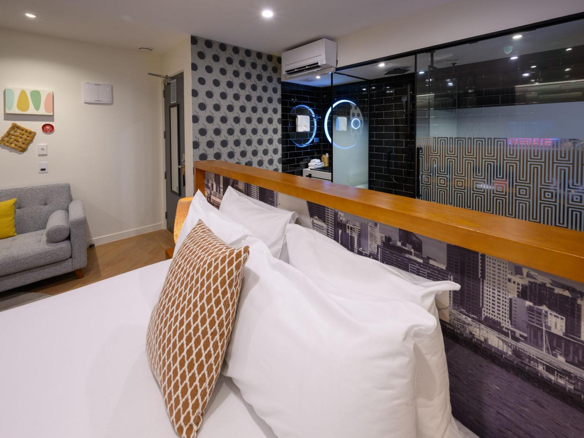 מלון Ohtel אוקלנד מראה חיצוני תמונה A room at the hotel