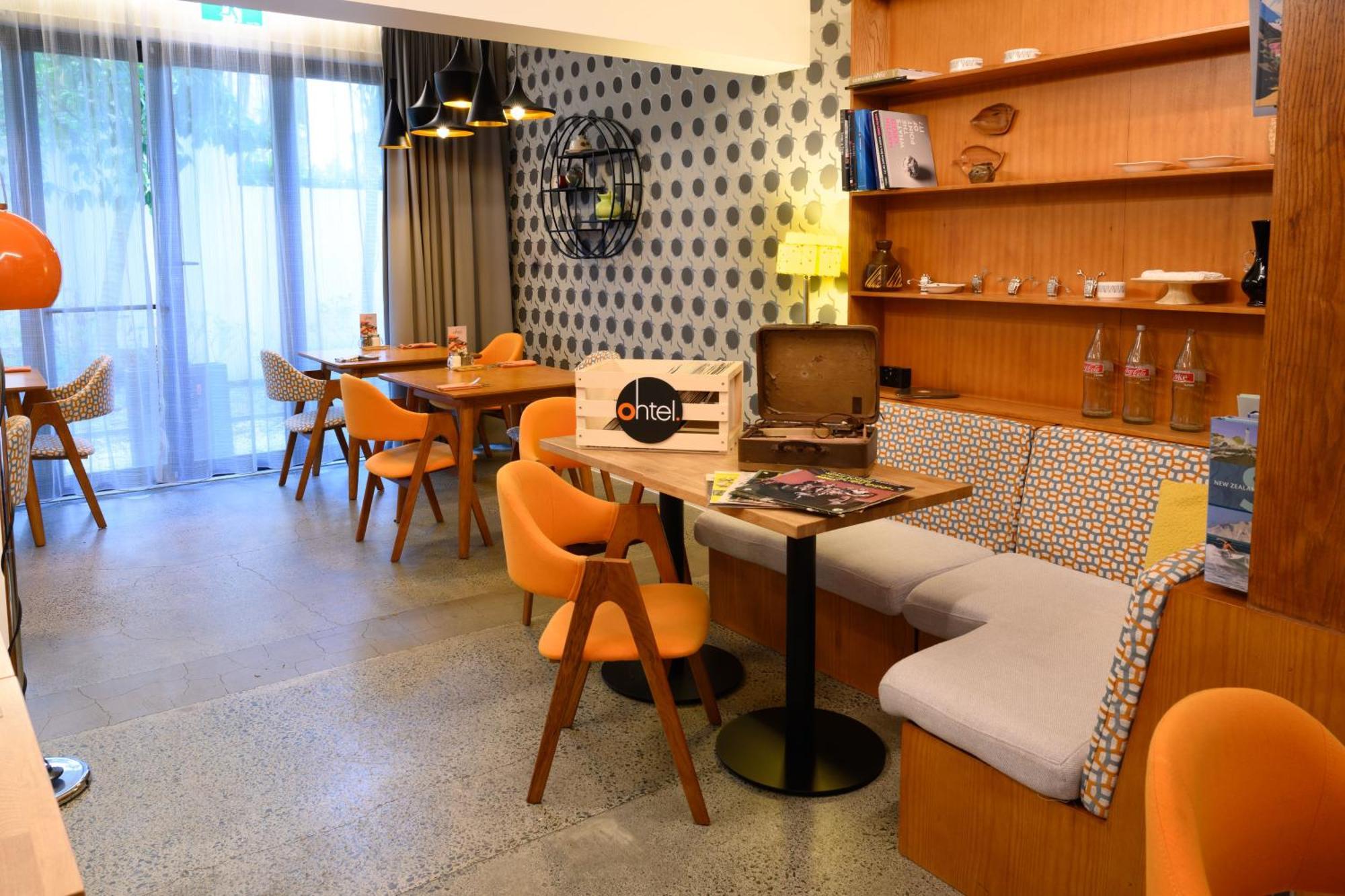 מלון Ohtel אוקלנד מראה חיצוני תמונה Interior of the hotel