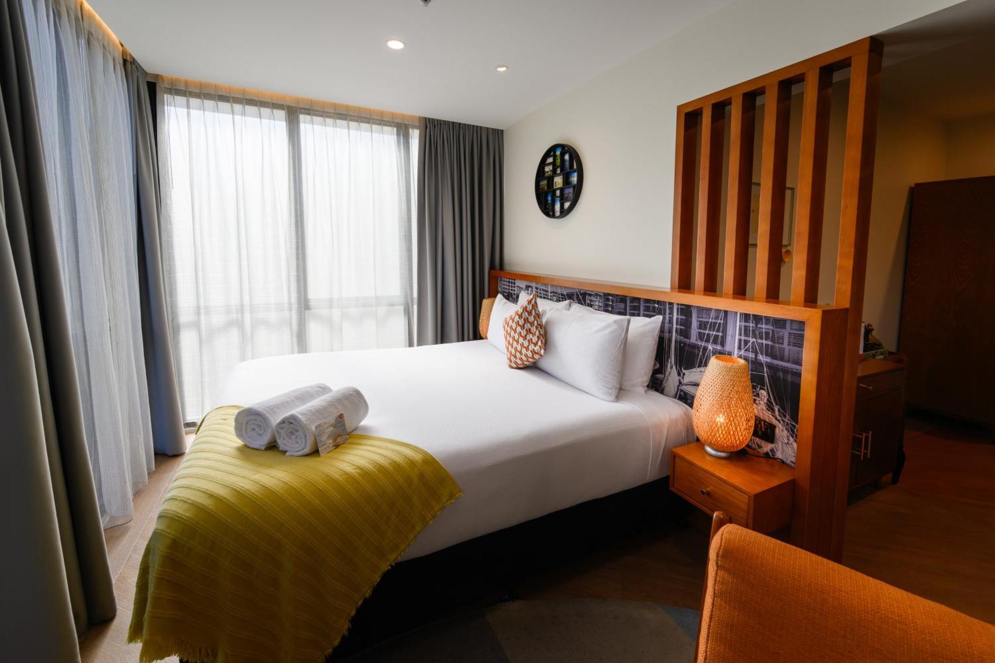 מלון Ohtel אוקלנד מראה חיצוני תמונה A bedroom at the hotel