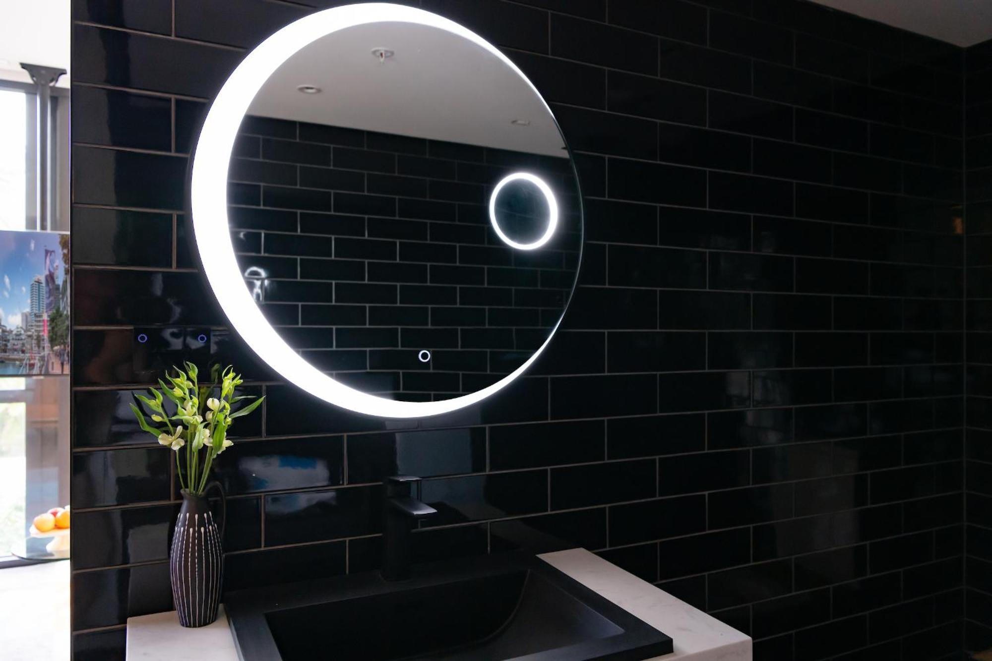 מלון Ohtel אוקלנד מראה חיצוני תמונה LED mirror